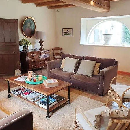 Vakantiehuis Logis De Graves, Maison Charentaise Familiale